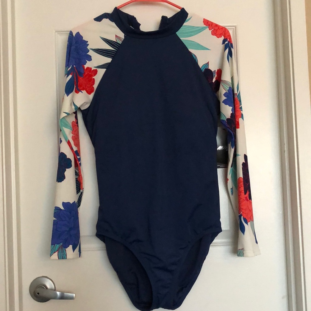 Long Sleeve Rash guard swimsuit